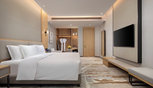 Standard Room, 1 King Bed, Sea View