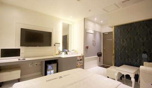 Room (VIP)