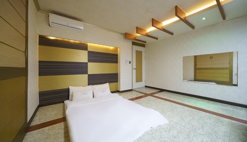 Room (Korean-style room + Ondol (Ondol Netf)