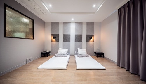 Room (Deluxe (Ondol))