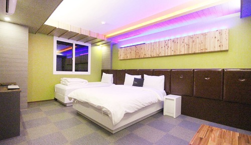 Room (VIP (5-hole latest styler large spa b)