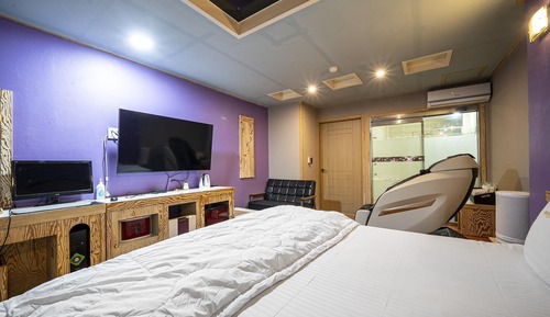 Room (Drive-in in 1 room 1 parking *Special)