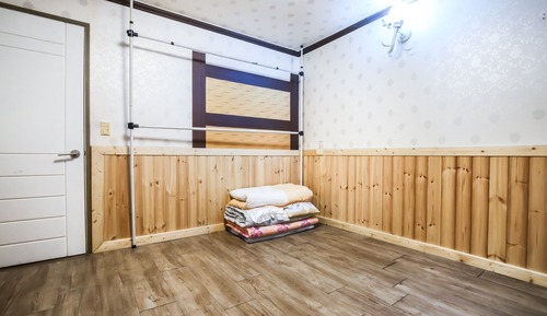 Room (On-dol)