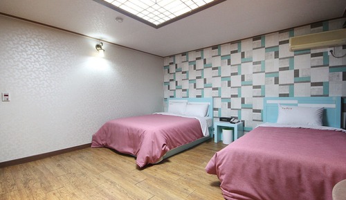 Room (Special Room)