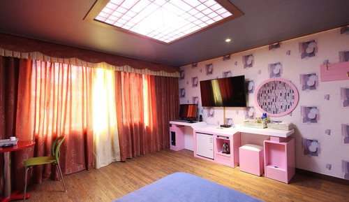 Room (Standard Room)