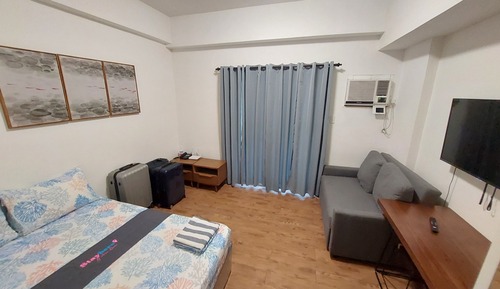 Family Studio