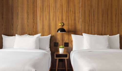 Room, 2 Double Beds, City View