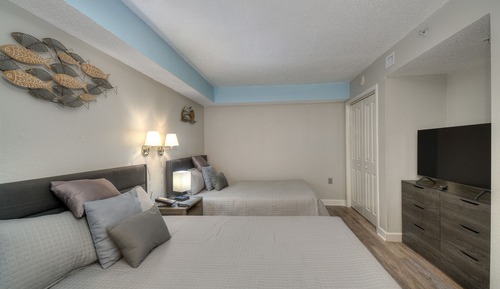 Condo, 1 Bedroom, Balcony, Oceanfront (604A)