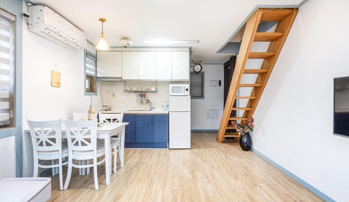 Basic Room, 1 Bedroom (Violet)