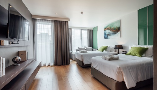 Premier Studio, 2 Twin Beds, Kitchenette