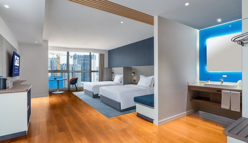 Standard Room, 2 Queen Beds (Extra Floor Space)