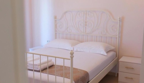 Family Room, Balcony