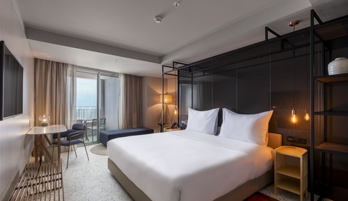 Ocean Junior Suite
