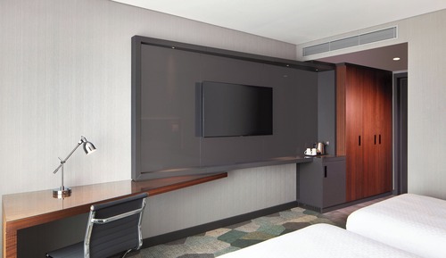 Deluxe Twin Room, 2 Twin Beds, Smoking, City View