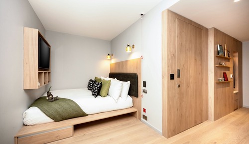 Studio Apartment Accessible
