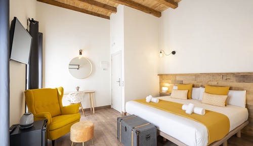 Deluxe Room, Balcony