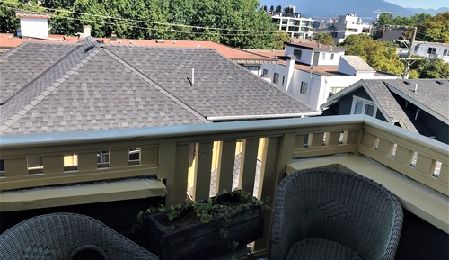 Suite, 2 Bedrooms, Shared Bathroom