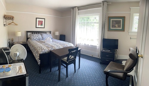 Standard Room, Private Bathroom