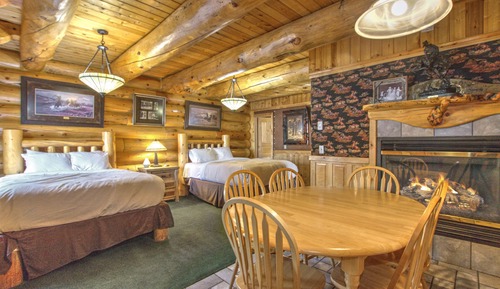 Family Cabin, Private Bathroom (South Fork Series)