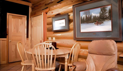 Superior Cabin, Ensuite (Yellowstone Series- 2)