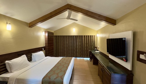Cottage Room with Forest View