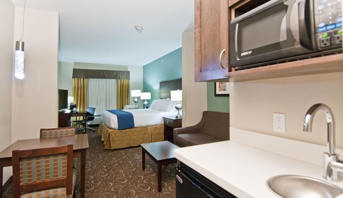 Suite, 1 King Bed, Accessible (Communication Accessible)