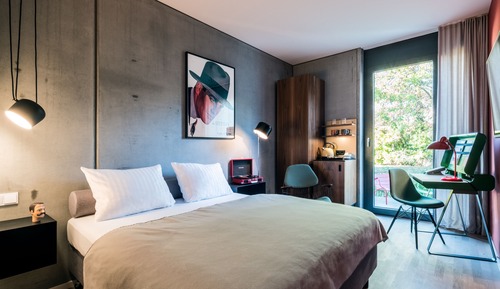 Cozy Double Room Signature