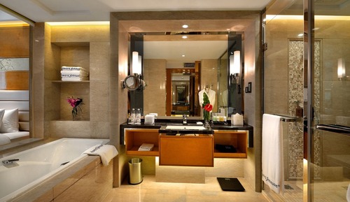 Deluxe Room, 1 King Bed