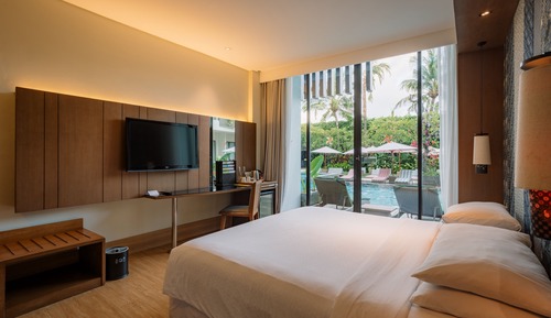 Room, 2 Twin Beds, Pool Access