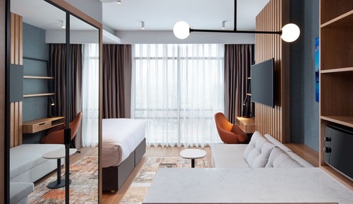 Studio, 1 Queen Bed with Sofa bed