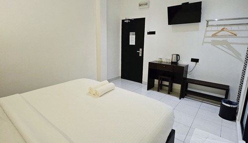 Standard Room, 1 King Bed
