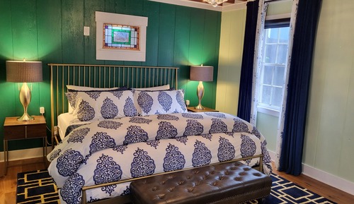 Classic Double Room