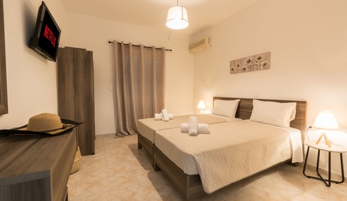 Design Double or Twin Room