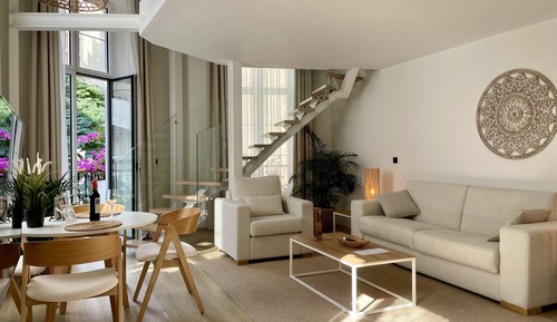 Loft Supreme Executive