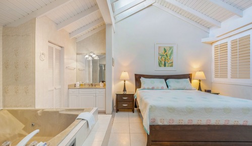 Villa, 2 Bedrooms, Oceanfront (Villa #75)