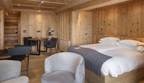 Junior Double Room