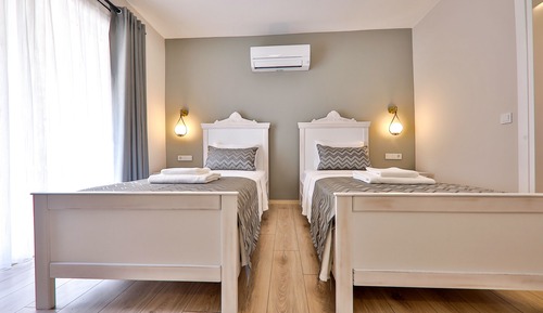 Standard Twin Room, Mountain View