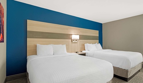 Suite, 2 Queen Beds, Non Smoking, Refrigerator & Microwave (with Sofabed)