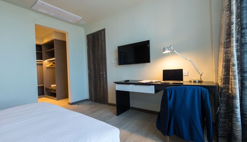 Executive Suite