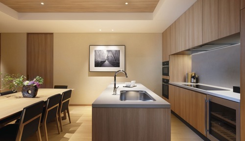 Four Bedroom Yotei Suite with Onsen, Non Smoking