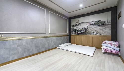 Room (Great Ondol)