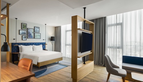 Deluxe Room, 1 King Bed with Sofa bed