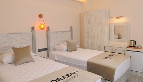Economy Twin Room, 2 Twin Beds, Non Smoking, City View