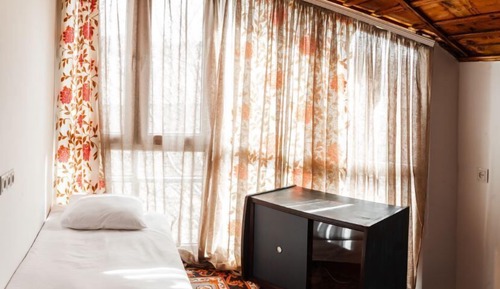 Economy Twin Room