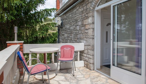 Apartment (Star - with swimming pool - A4 lavand)