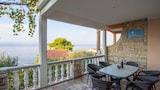 Apartment (Mari - peaceful and quiet location - )