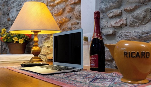 Premium Studio Suite, Multiple Beds, Air conditioning