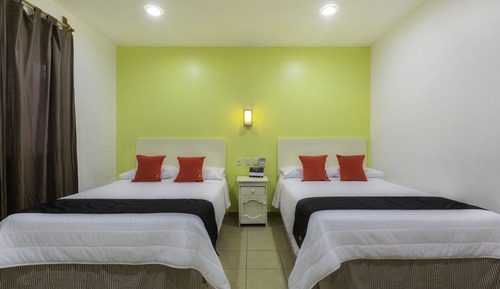 Standard Room, 2 Double Beds