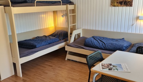 Family Room (5 person)