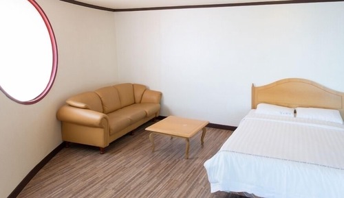Room (Double Twin)